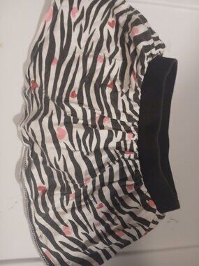 Jumping Beans Girls 4T Black and White Skirt